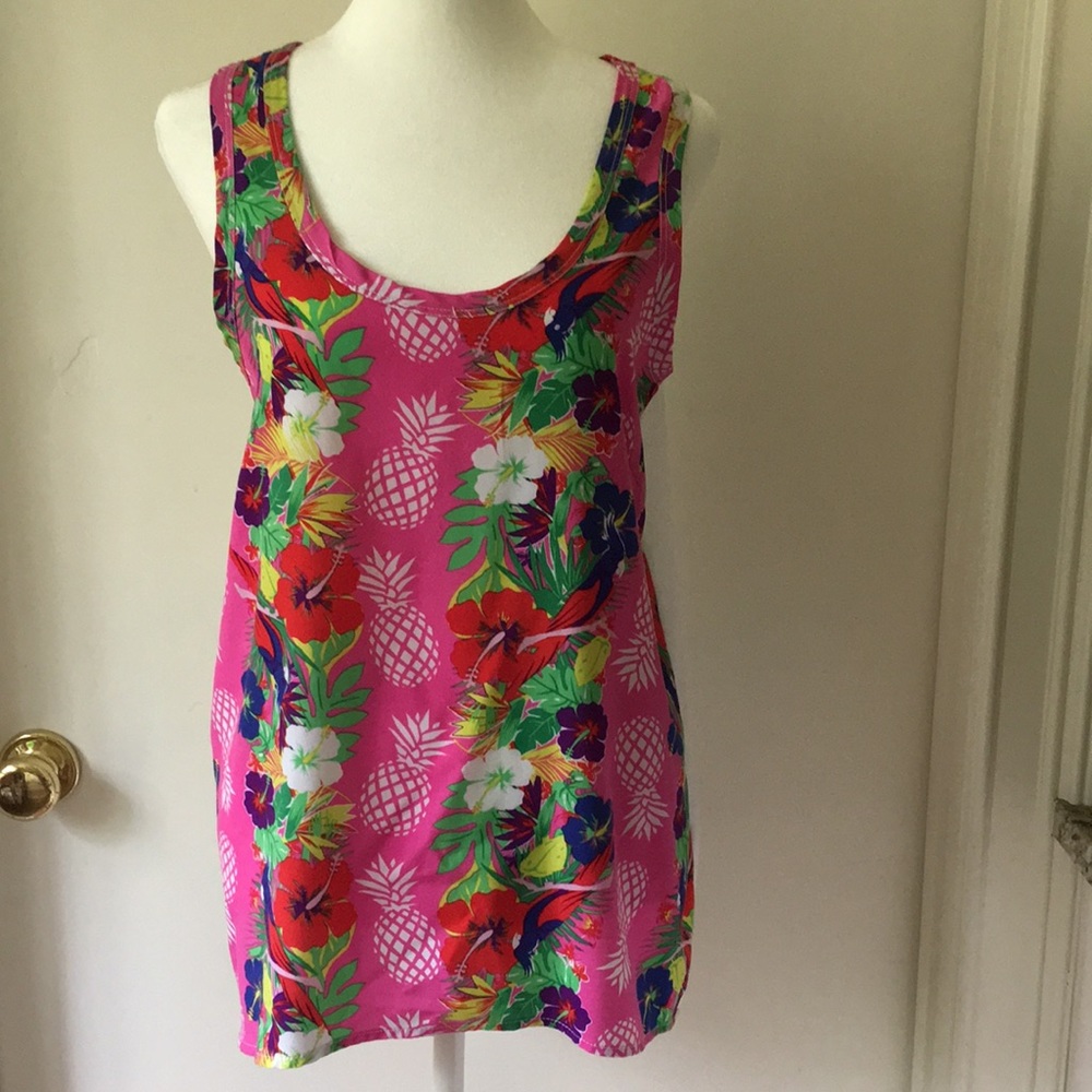 MACBETH COLLECTION Floral Top size M